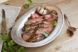 Grilled Flank Steak with Lime-Chipotle Sauce | California Olive Ranch