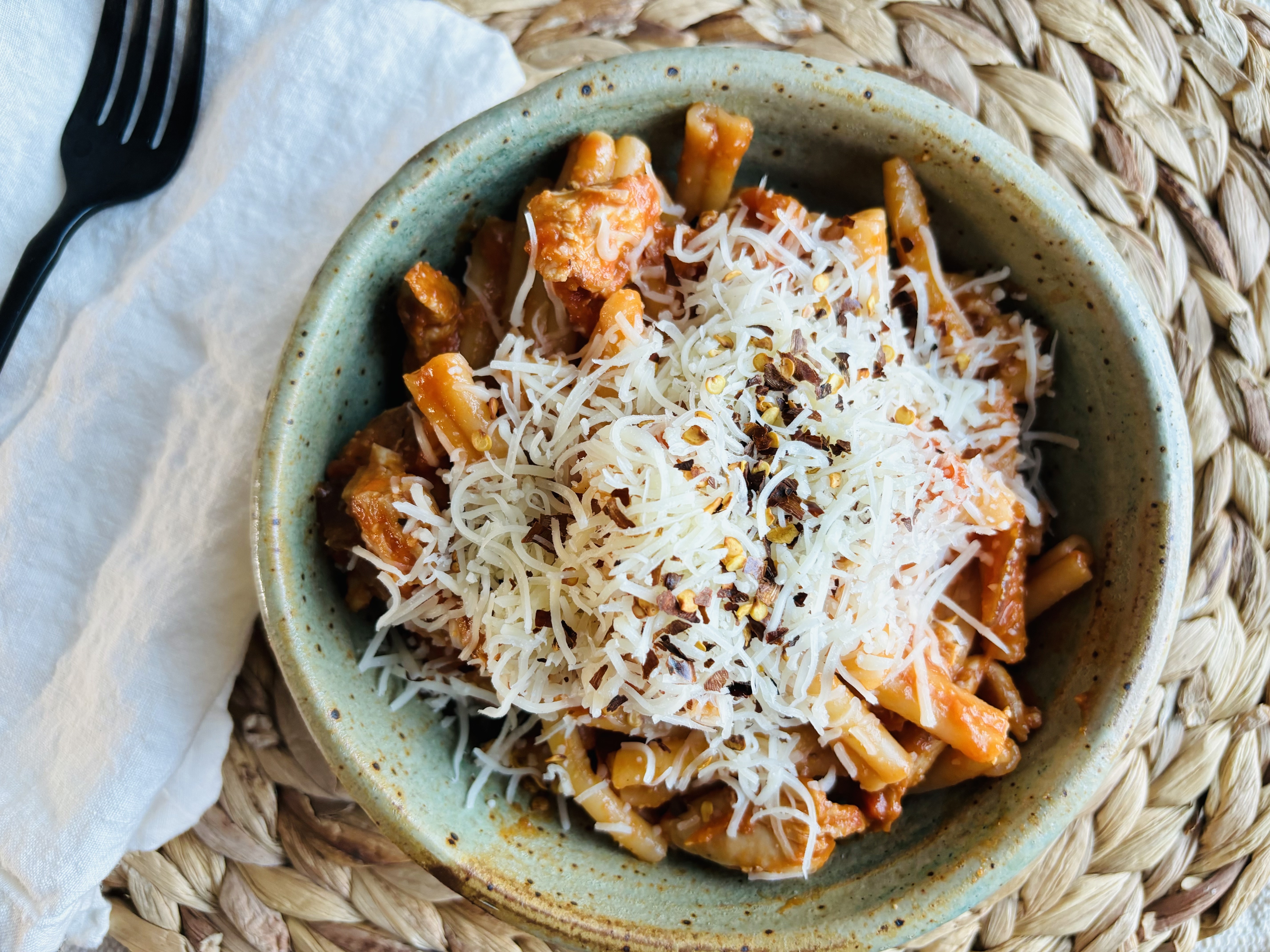 5 Ingredient Garlic Chicken Pasta | California Olive Ranch