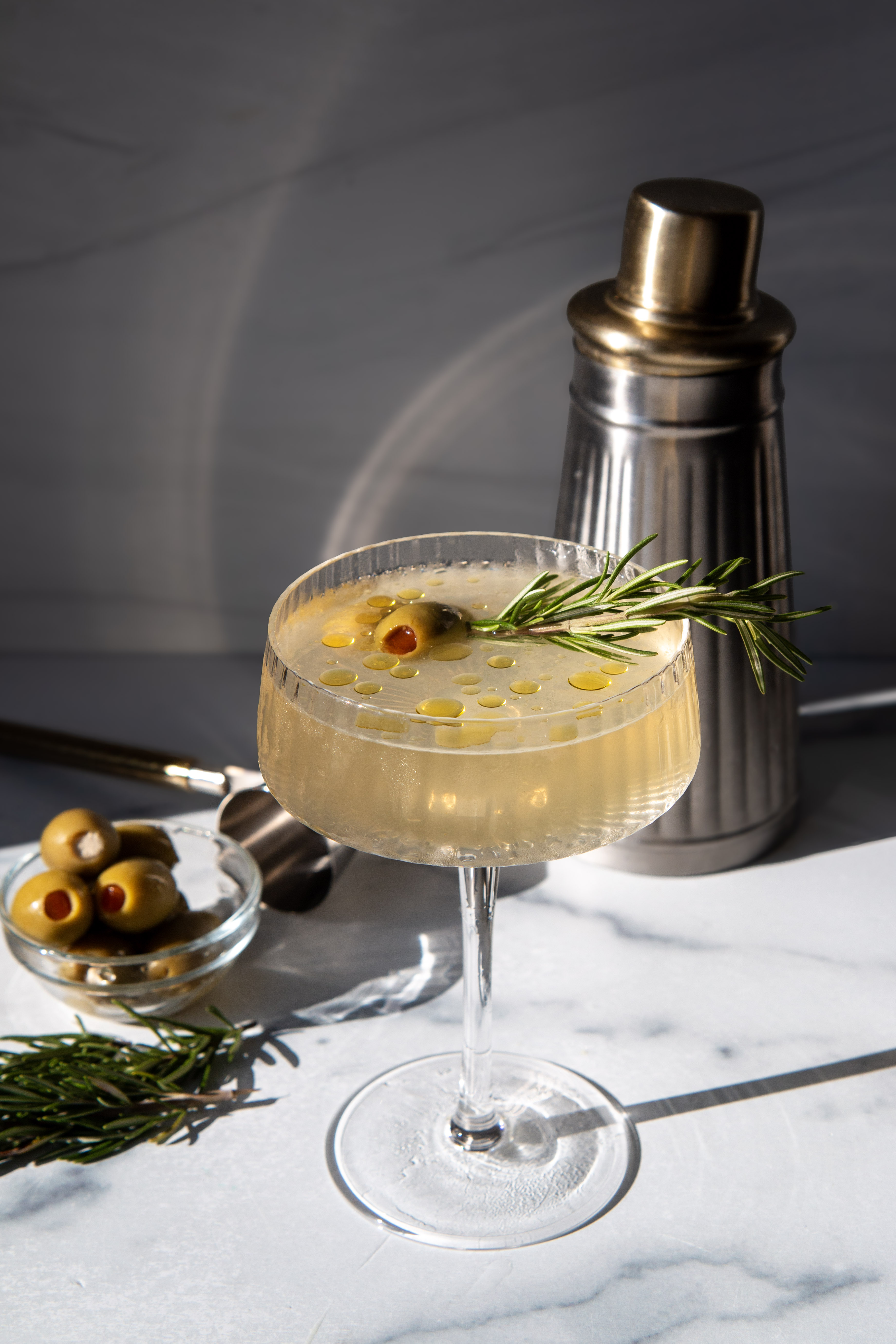 Dirty Olive Oil Martini Recipe | California Olive Ranch