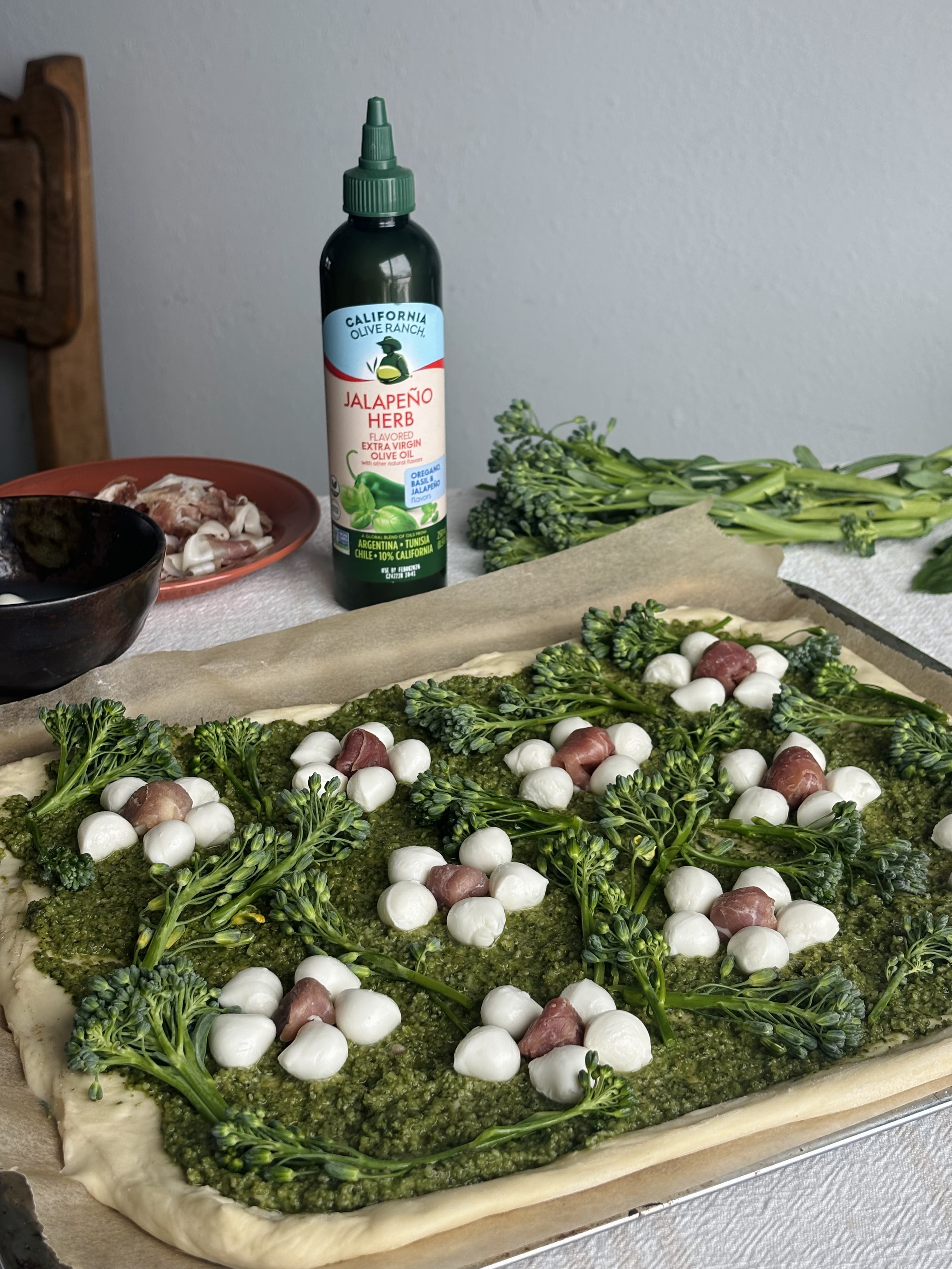 Spring Flowers Pizza | California Olive Ranch