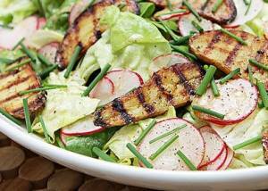 Grilled Fingerling Potato Salad with Lemon-Garlic Vinaigrette | California Olive Ranch